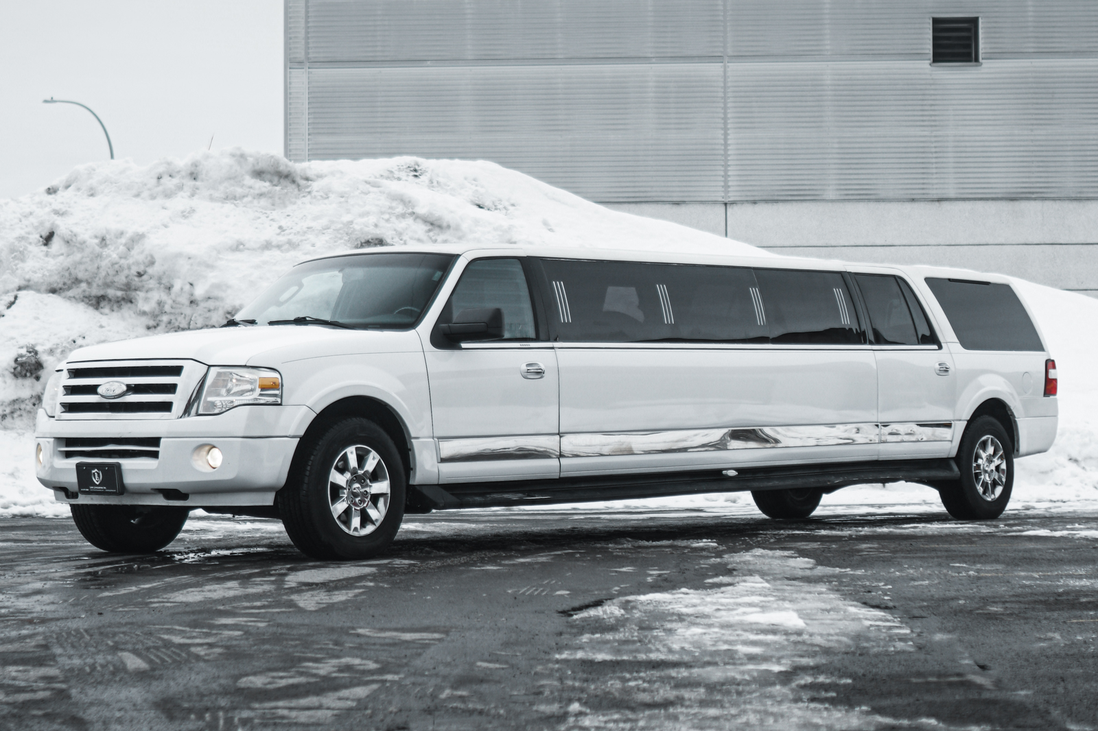Rent a Ford Expedition Stretch Limo
